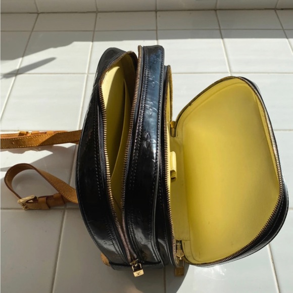 Louis Vuitton vernis backpack - Picture 5 of 16